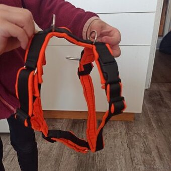 Postroj pro psa 4dox velikost S