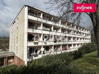 1+kk s balkónem, pěkné a klidné prostředí Zlína