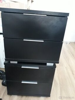 Noční stolek matná černá / Sconto