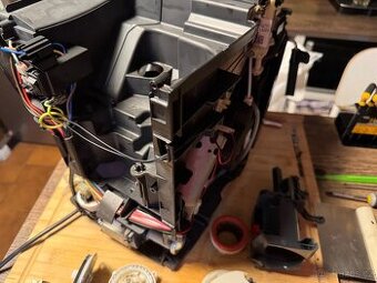 Servis automatických kávovarů DeLonghi - 1