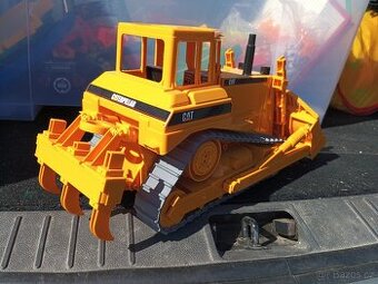 Bruder 2422 Buldozer Caterpillar