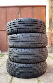 205/60 R16