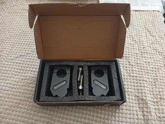 Zvýšení Řídítek pro motocykly, černá, průměr 22 mm (1 pár)