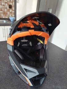 Prodám přilb na kolo mtb dh Downhill helm