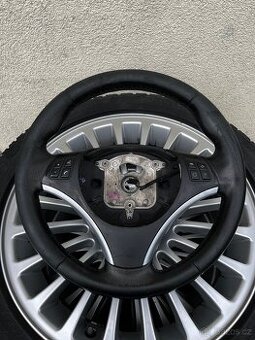Volant BMW e90