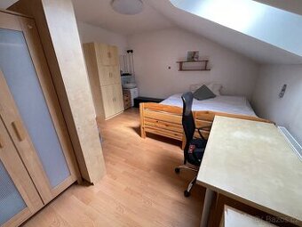 Pronájem samostatného pokoje Olomouc, Blažejské náměstí