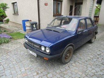 Nabízím Škoda 120 užovka. Pojízdná. Platná STK. Stav dle fot
