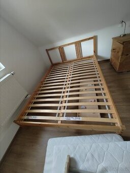 Postel IKEA borovice 140x200