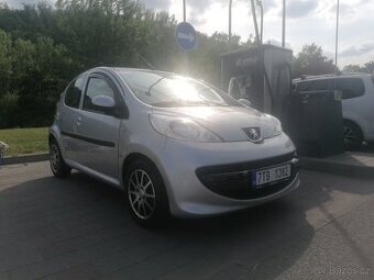 CITROEN C1 AUTOMAT  (PEUGEOT 107)
