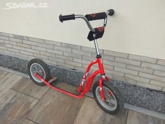 Koloběžka yedoo one