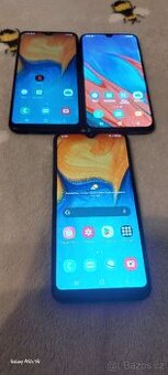 MOBILY SAMSUNG IPHONE