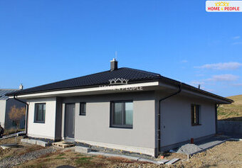 RD Markéta 4+kk se zahradou o výměře 650 m² v Kladné Žilín u