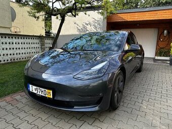 Tesla model 3 Long Range EAP Tazne Zariadenie DPH
