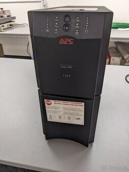 APC Smart-UPS 2200
