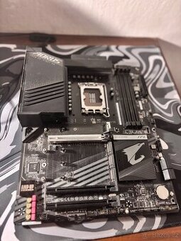 Základní deska Z790 AORUS ELITE DDR4 – plně funkční