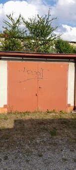 Pronajmu garáž blízko bazénu E. Rošického