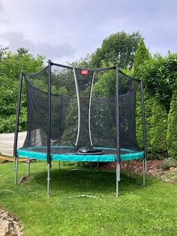 Trampolínu Berg Favorit