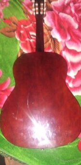 Kytara Španělka