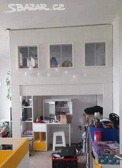 Patrová postel od truhláře