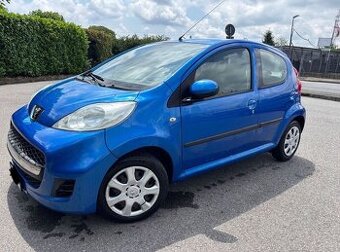 Peugeot 107 1.0i 50kW – 2010, ČR, 1. majitel, 119 000 km  Pr