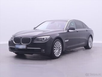BMW Řada 7 4,4 750 Li xDrive 300kW (2012)