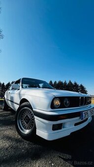 BMW E30 318Is