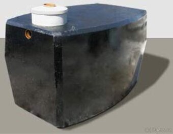 12m3 betonova jímka, nádrž, žumpa retenční nádrž