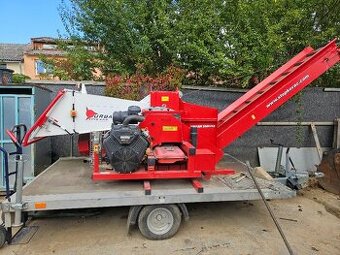 Prodej Štěpkovač URBAN SMH110 37HP
