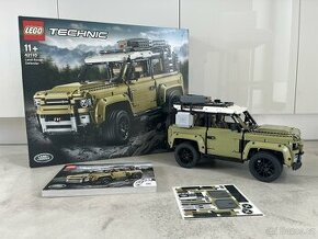 LEGO Technic 42110 - Land Rover Defender