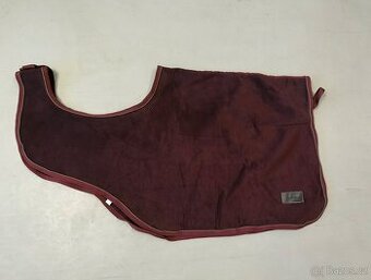 Bederni deka Kentucky M vinova