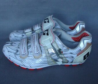 Cyklistické tretry kros, MTB GAERNE vel. 42