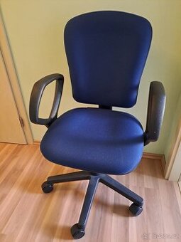 Kancelářská židle