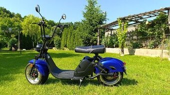 Prodám elektroskútr chopper s výraznou slevou skoro nejetý