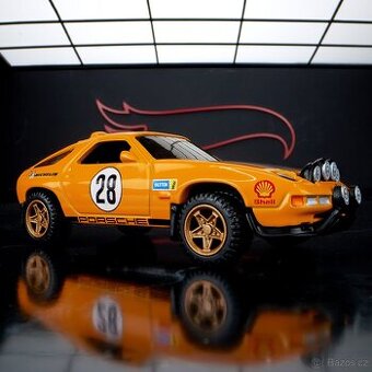 Hot Wheels Elite 64 Porsche 928 Safari