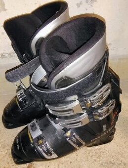 Lyžařské boty vel. 26