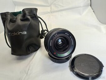 RMC Tokina 28mm 1:2.8 na Contax/Yashica