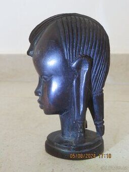 Original africka ebenova busta hlavy z Tanzania