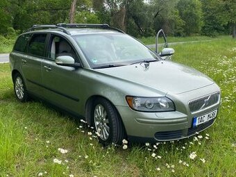 Volvo v50 combi, stav bez investic, najeto 172tis km.