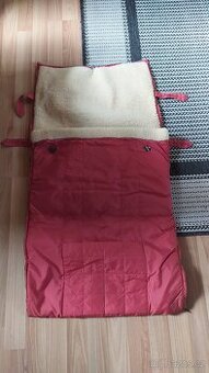 Starší dětský fusak z pravého berana