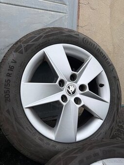 Originál Škoda R16 205/55/16