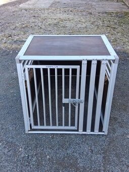 Klec pro psa do auta kvalitni materiál