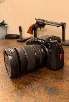 Fujifilm X-H2s + XF 16-55 F2.8 M2