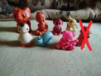 Retro gumové piskaci hračky