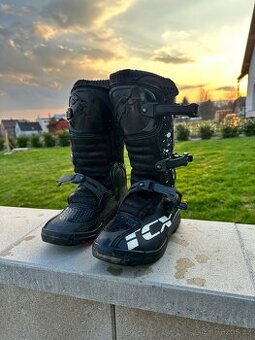 Boty na motocross tcx comp vel.40-top stav