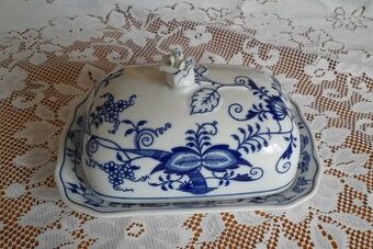 Máslenka dvojdílná cibulák