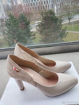 Dámske lodičky Vinceza č.39