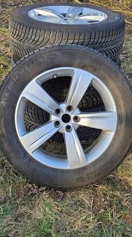 Alu Land Rover Velar 5x108 r19 s pneu 80% vhodných