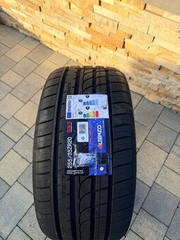 Letní pneumatiky 255/35R20 Altenzo