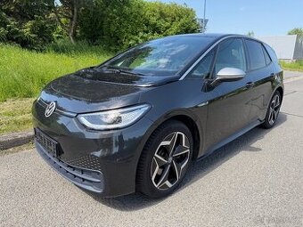 VW ID.3 PRO 58 kWh 150KW m.ř. 2021 IQ.Lights 1.majitel