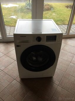 Prodám parní pračka se sušičkou SAMSUNG WD80T4046CE/LE